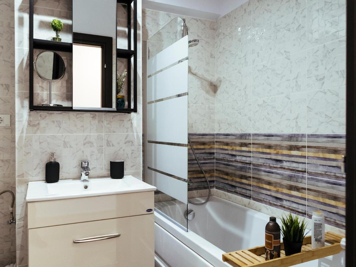 Cozy Special Pallady Apartament With Garden & Courtyard Букурещ Екстериор снимка