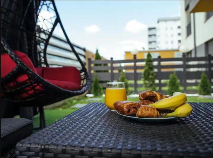 Cozy Special Pallady Apartament With Garden & Courtyard Букурещ Екстериор снимка